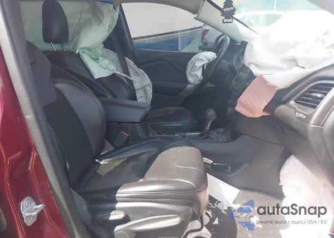 2019 Jeep Cherokee Latitude Plus 4X4 z USA, uszkodzony, nr VIN 1C4PJMLB0KD288453